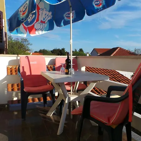 7 Apartment
